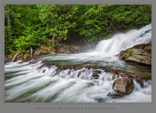 Hatchery Falls, Muskoka, Ontario. Nikon D800, Nikon 18-35mm lens @ 22mm, ISO 100, f22 @ 1 second.
